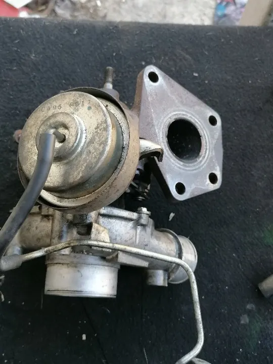 Turbina Mazda 3 I 5 I II 6 I II 2.0 MZR-CD VJ36 image 2