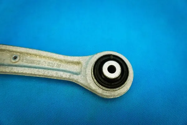 Braccio di controllo anteriore sinistro Audi A8 S8 4H 4H0407151B image 2