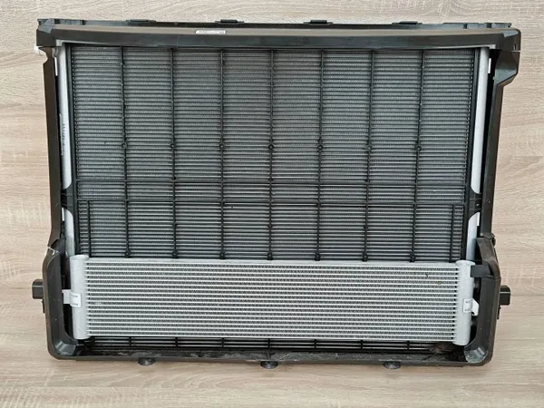Radiateur OEM 9486399 pour BMW Série 5 G30 G31 image 2