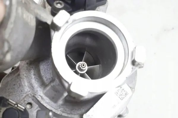 Turbo VW OEM 06K145689D pour 2.0L essence image 8