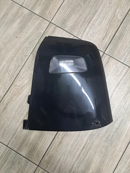 Volvo FH4B/FH5 cabinehoek OEM 82247225 gebruikt image 3