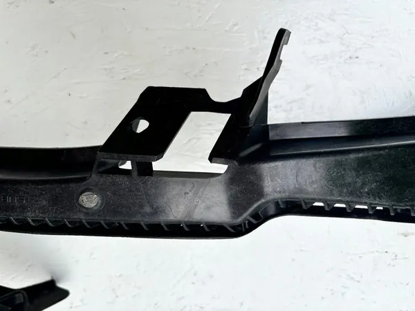 Suporte de para-choque direito Subaru 57707AL060 image 3
