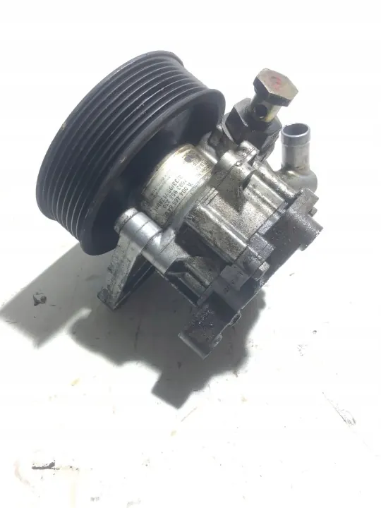 Mercedes Servopumpe OEM A0044668401 image 3