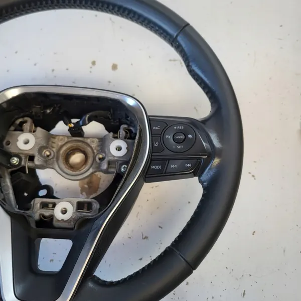 Toyota Corolla E21 Leren Multifunctioneel Stuurwiel image 4