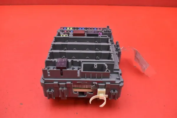 Sulakekotelo OEM 116RA-000021 Honda Civic 9:lle image 3