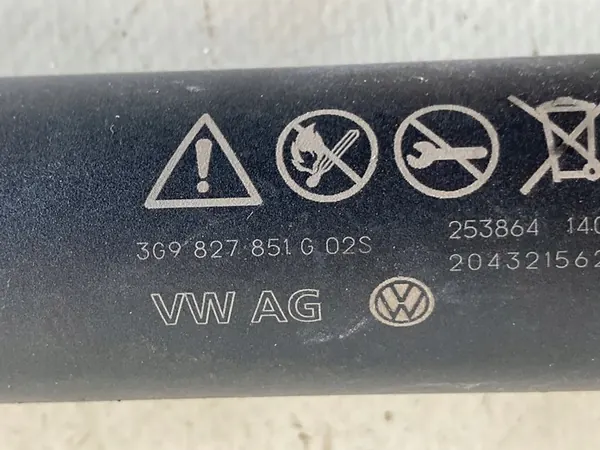 Elektrisk baklucka aktuator Passat B8 Kombi image 4