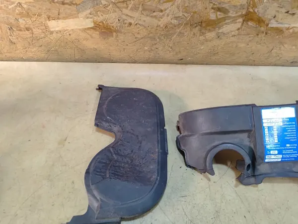 Volvo Distributiedeksel OEM 30650892 S40 II V50 2.4 image 3
