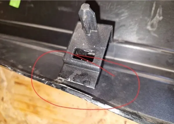 Sisäovipieleke vasen puoli Renault 5 764198062R image 10