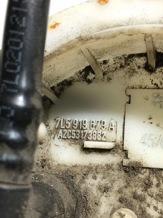 Bomba de combustível Porsche Cayenne OEM 7L5919679A - Usado image 4