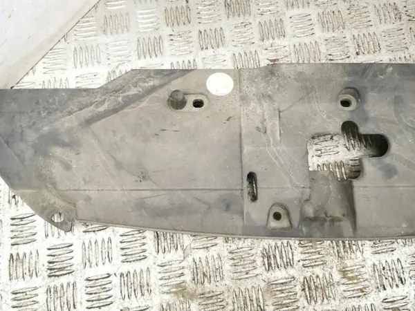 Couvre-ceinture avant Peugeot 3008 I 2010 OEM AMD150467 image 3