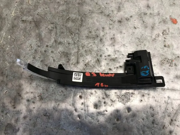 Knipperlicht linker spiegel OEM 8K0949101E Audi Q3 image 4