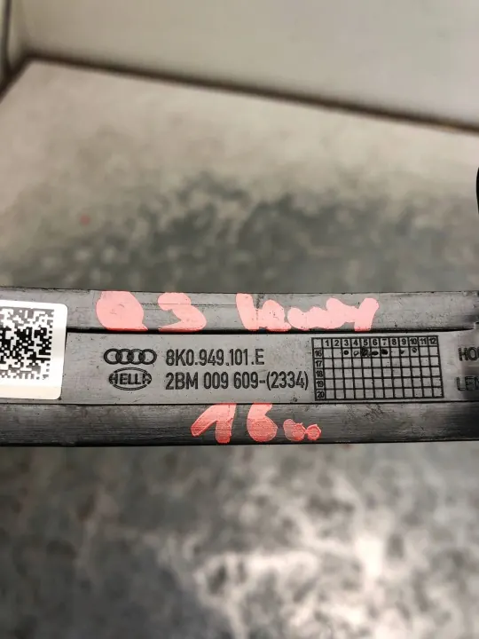 Knipperlicht linker spiegel OEM 8K0949101E Audi Q3 image 5