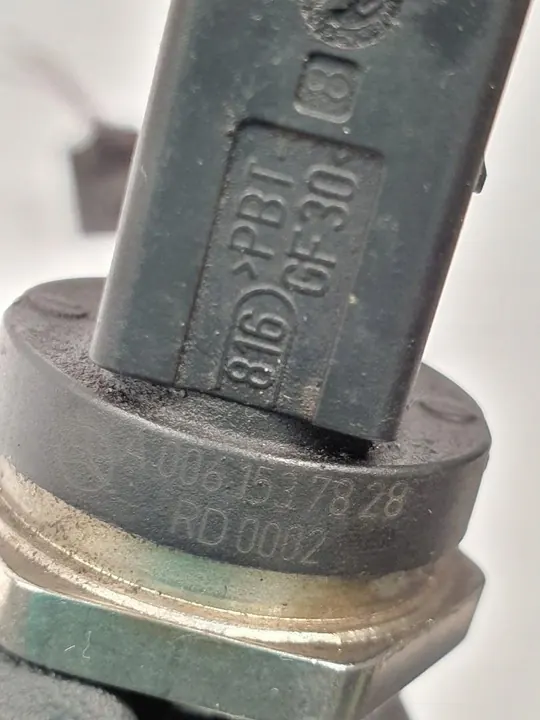 Kraftstoffsensor Mercedes W212 W204 3.0 CDI A0061537828 image 4