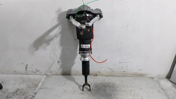 Vänster luftstötdämpare Audi A6 C5 Allroad 4Z7616039B image 2