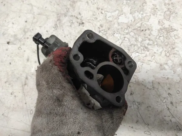 Oljefilterbas RTEKO PAW426 för Mercedes E W124 image 5