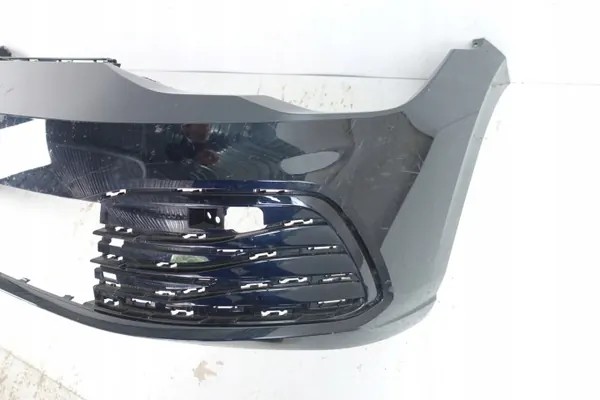VW Golf VIII Frontstoßstange OEM 5H0807221J - Gebraucht image 7