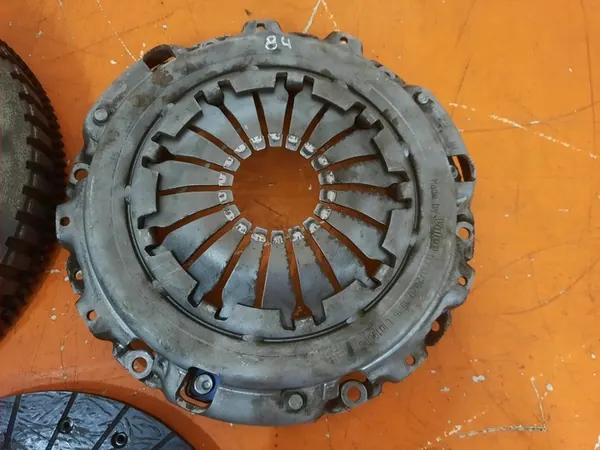 RENAULT CLIO3 III 05-09 1.5DCI Volante Bimassa C1019608 image 2