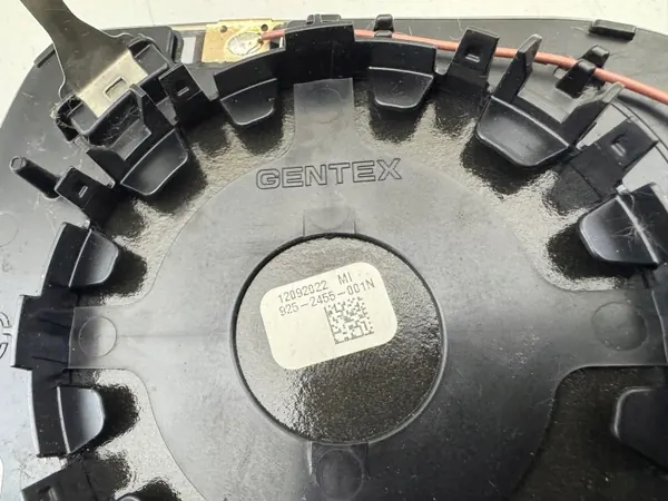 Tesla 3 Vänster Spegelinsats OEM 925-2455-001N image 6