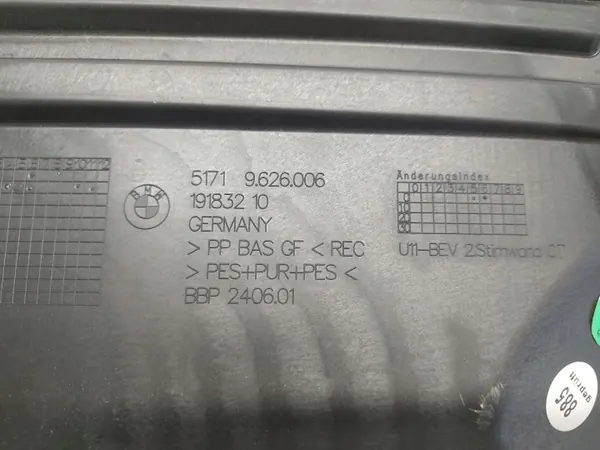 BMW iX1 X1 U11 Trennwand OEM 9626006 image 3