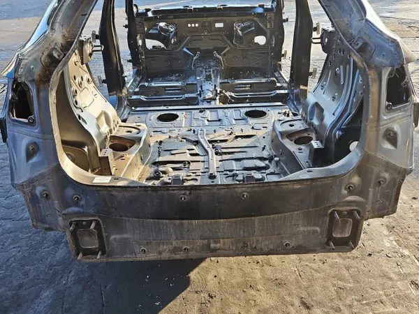 Begagnad BMW X6 E71 bagagegolvspanel OEM IMPRK1538942 image 2