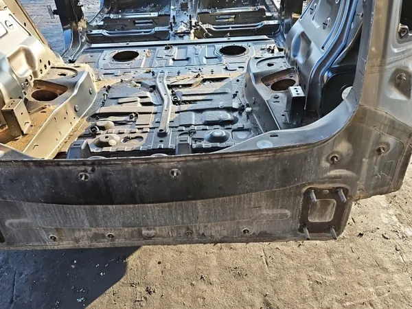 Begagnad BMW X6 E71 bagagegolvspanel OEM IMPRK1538942 image 4