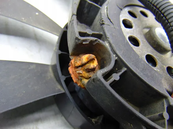 Kylarrubrik VW Polo 9N Lift 1.2 image 3