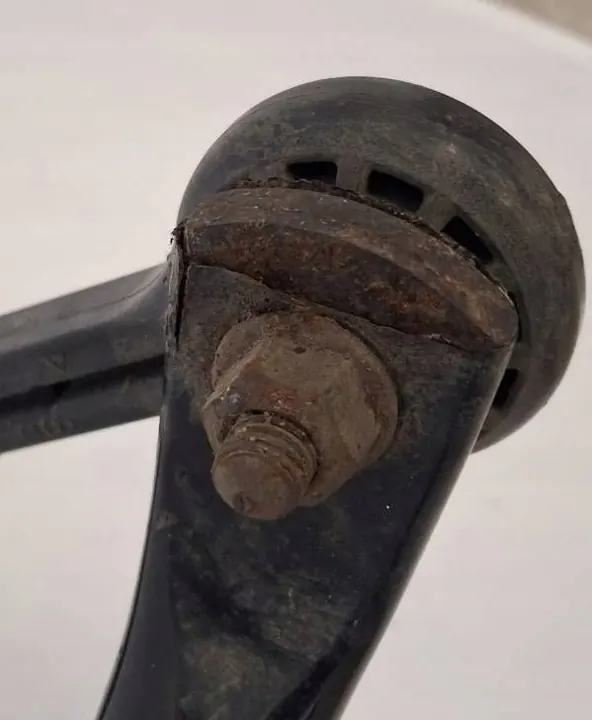 Collegamento stabilizzatore anteriore destro AUDI A4 8K0411317D image 8