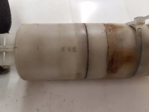 Pyyhkijäpumppu KIA SORENTO I (JC) 2.5L diesel image 3