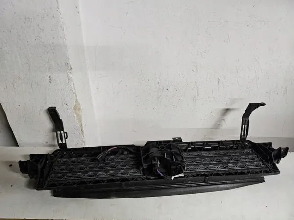 Soporte OEM 8W6807771F Volkswagen Audi - Usado image 2