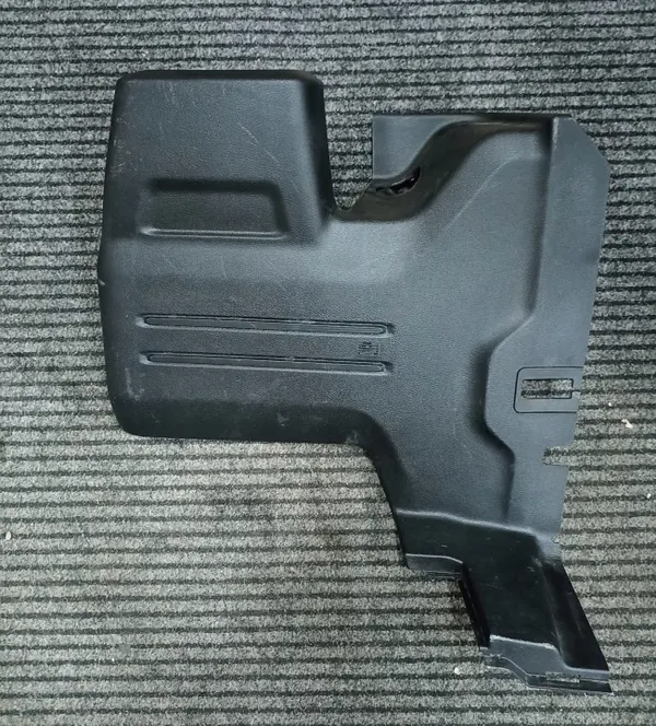 Jeep Wrangler JL höger bagageluckstäck OEM 6BM30TRMAE image 2
