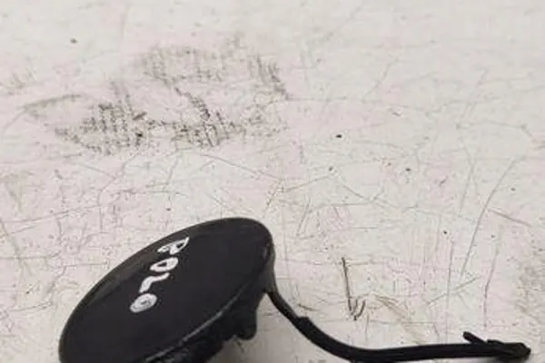 Copertura gancio anteriore VW POLO 6R0807241A image 3