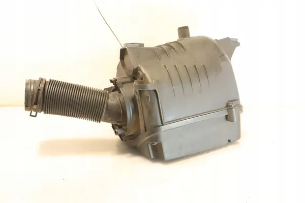 Ilmansuodatin kotelo Volkswagen Jetta V 1.4 image 4