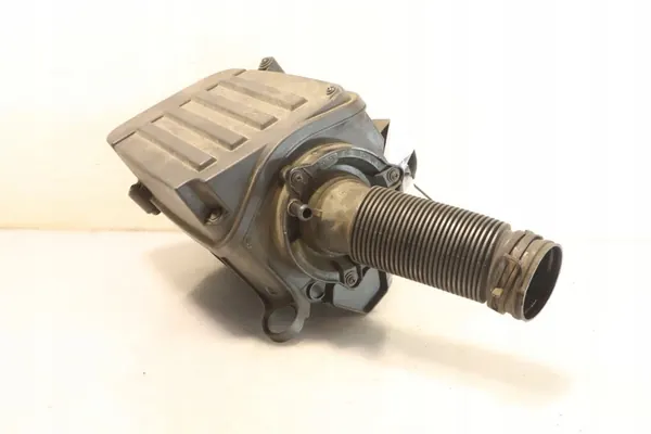 Ilmansuodatin kotelo Volkswagen Jetta V 1.4 image 6