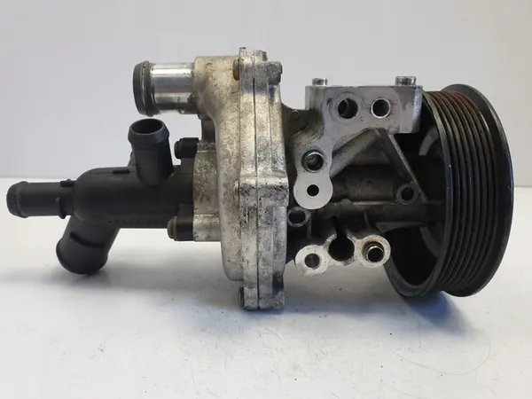 Fast FT61142 Bomba de agua para Ford Transit MK6 image 6