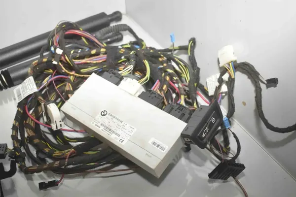 Kit Apertura Automática Maletero BMW X5 OEM 9275121 image 6