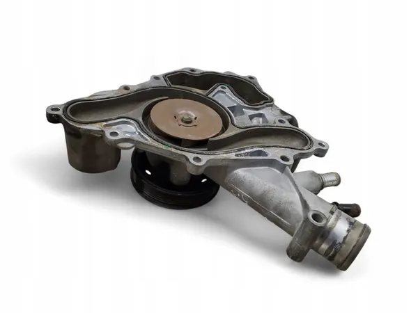 Vattenpump Dodge RAM image 4