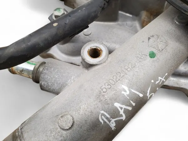 Vattenpump Dodge RAM image 8