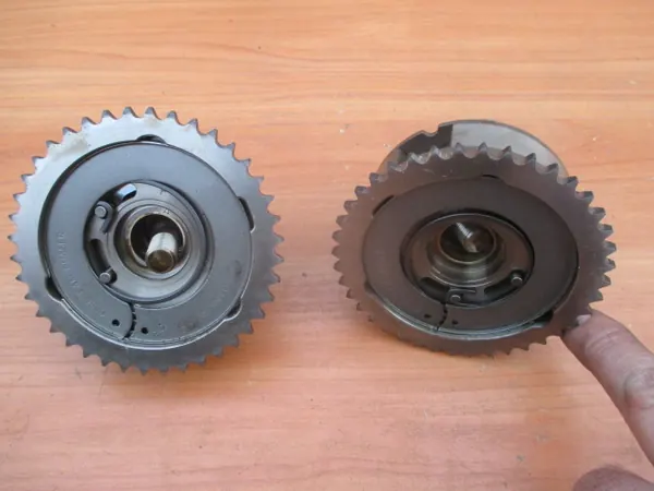 Árvore de cames OEM 55562222 para Opel Astra J 1.2/1.4 image 4