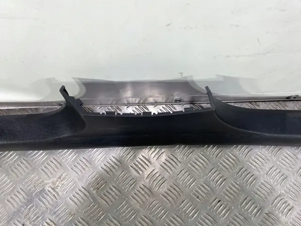 OEM FBZ20461 Couvre-bas de porte avant Seat Arona image 4