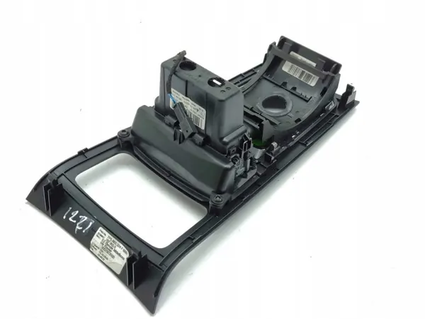 Linker Rahmen Porsche Cayenne 2011 OEM 7P5863324E image 5