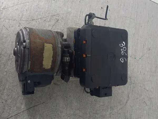 Suspension Pump Citroen C5 II 1.6 HDI image 8