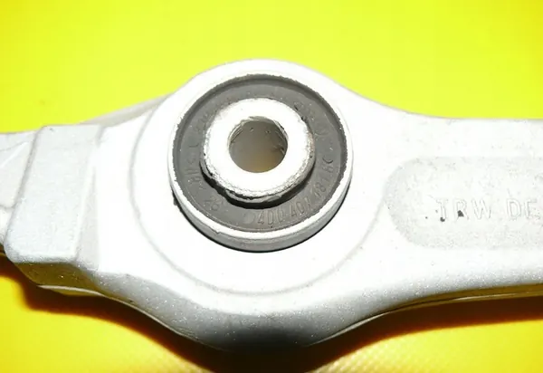 Braccio di Controllo Inferiore Anteriore Audi A6 C5 A8 D2 4D0407155P image 6