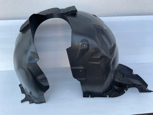 Audi Q3 83A Aleta Delantera Izquierda OEM 83A821171E image 2