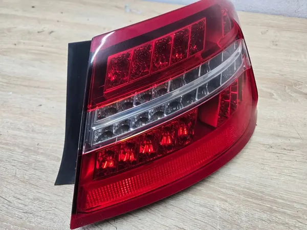 Rechter Achterlicht Mercedes E-Class Coupe W207 2010 image 3