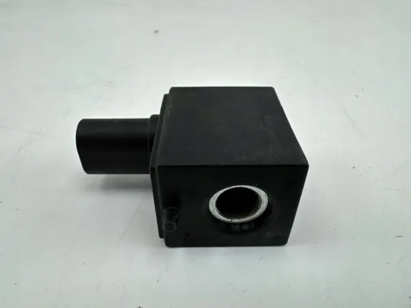 Solenoidventil Mercedes-Benz EQC 2022 OEM 182029015 image 5