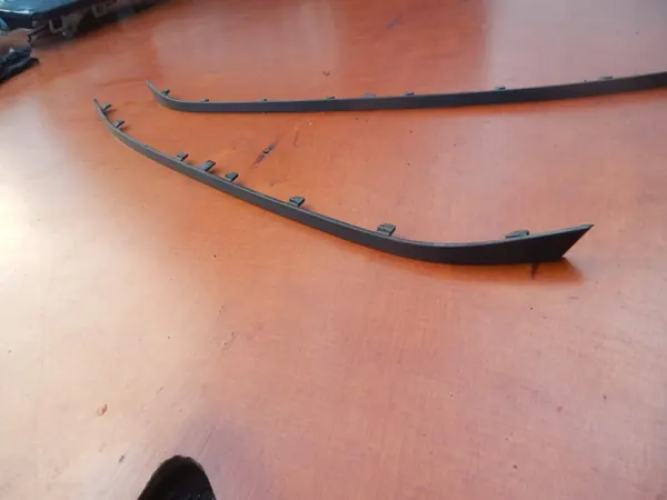 Etupuskuri Trim Vasen Oikea AUDI A3 8V Sedan image 3