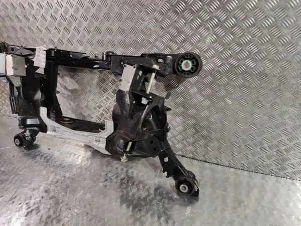 UTO21393 Sous-châssis arrière pour Jaguar E-Pace 2020 image 4