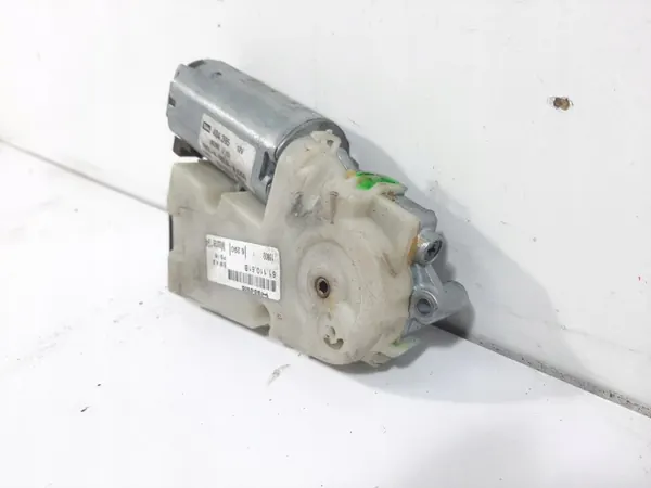 Fiat kattoluukumoottori OEM 61.110.51B - Käytetty image 6