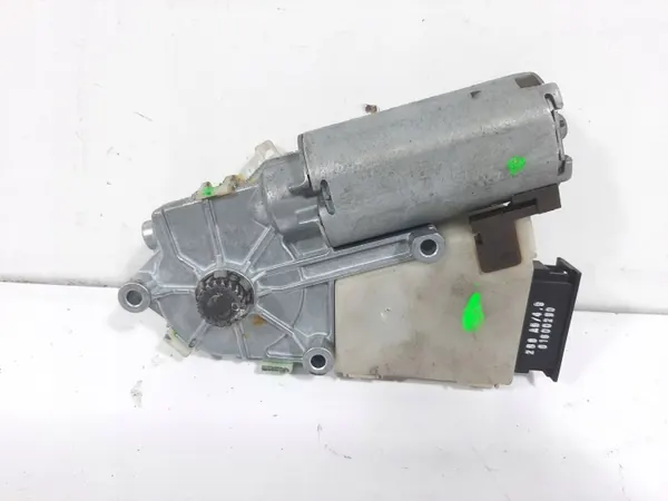 Fiat kattoluukumoottori OEM 61.110.51B - Käytetty image 7