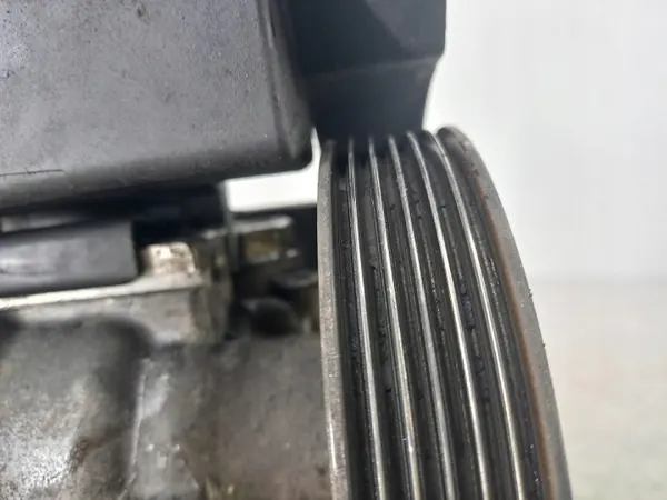 OEM 9638364580 servostyrpump för Peugeot 206 image 5